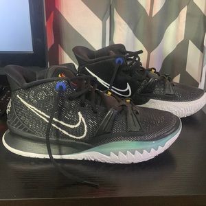 Kyrie Irving 7’s, barely worn.